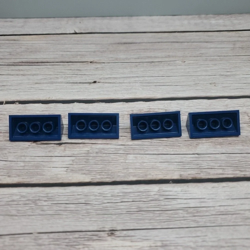 Lego Part 3041 Dark Blue Double Slopes 45* Roof Top Ridge City House (Qty‎ 4)